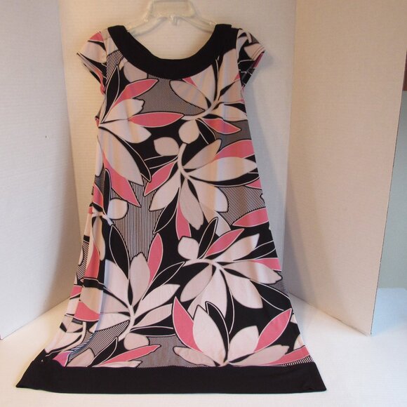 Liz Claiborne Dresses & Skirts - Liz Claiborne Midi Stretch Gray/White/Black/Pink Leaf/Floral Print Size 16